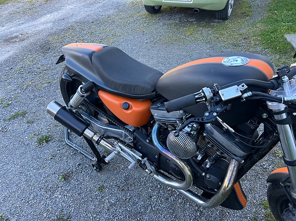 Harley-Davidson XLH Sportster 17 of 20