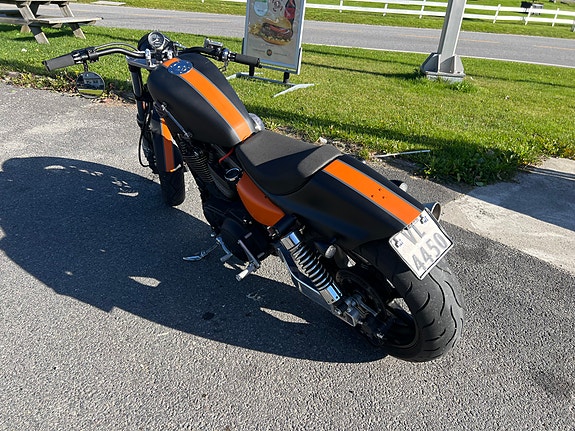 Harley-Davidson XLH Sportster 8 of 20