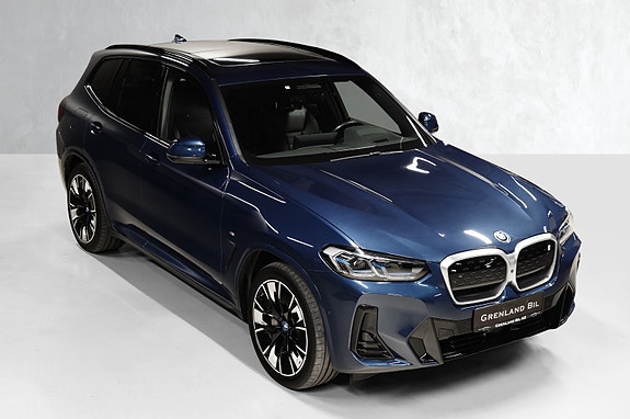 BMW iX3 2 of 30