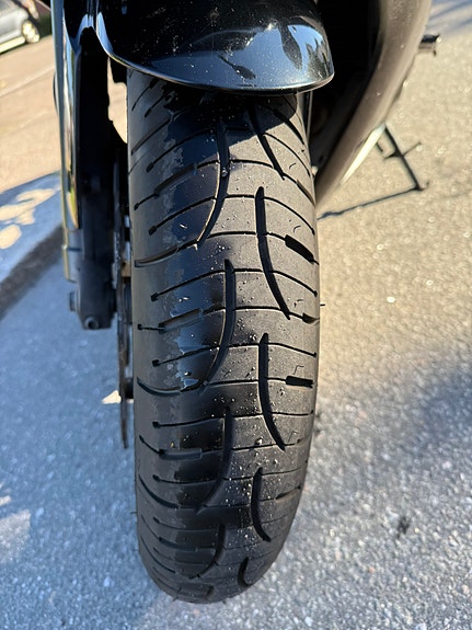 Honda CBR 650F 7 of 17