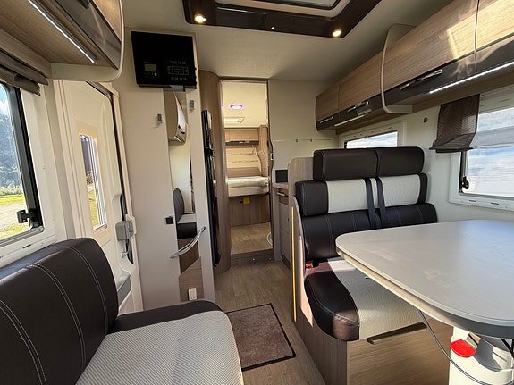 Challenger 398 XLB Queenbed, 150HK, Automat+++ 8 of 28