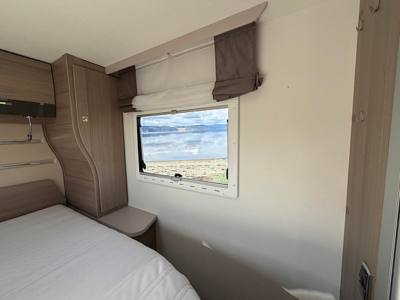 Challenger 398 XLB Queenbed, 150HK, Automat+++ 17 of 28