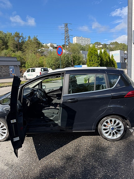 Ford B-MAX 4 of 15