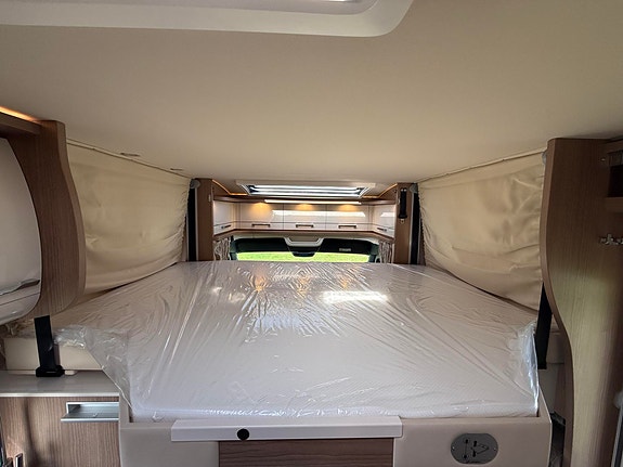 Carthago C-Tourer I 148 LE Mercedes Flott bobil med lav kilometer 17 of 30