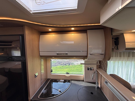 Carthago C-Tourer I 148 LE Mercedes Flott bobil med lav kilometer 26 of 30
