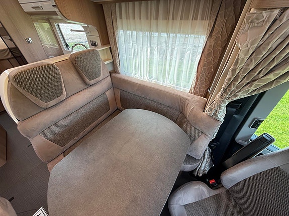 Carthago C-Tourer I 148 LE Mercedes Flott bobil med lav kilometer 21 of 30