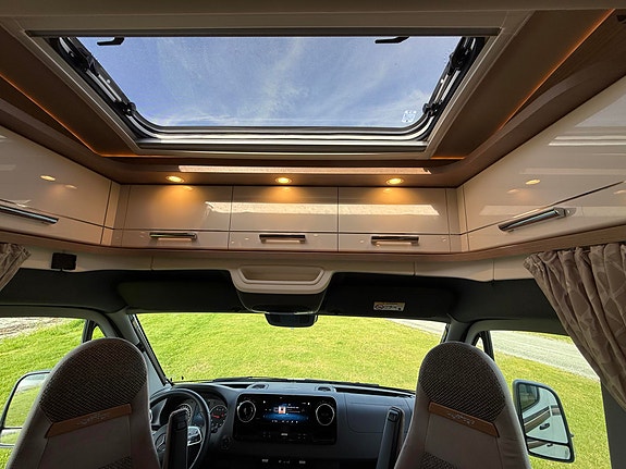 Carthago C-Tourer I 148 LE Mercedes Flott bobil med lav kilometer 16 of 30