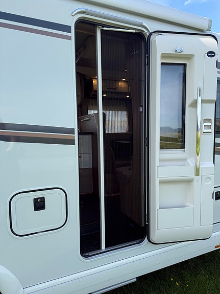 Carthago C-Tourer I 148 LE Mercedes Flott bobil med lav kilometer 13 of 30