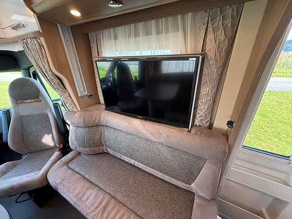 Carthago C-Tourer I 148 LE Mercedes Flott bobil med lav kilometer 19 of 30
