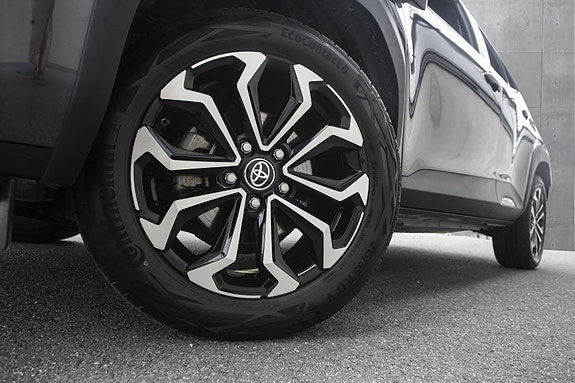 Toyota Yaris Cross 18 of 20