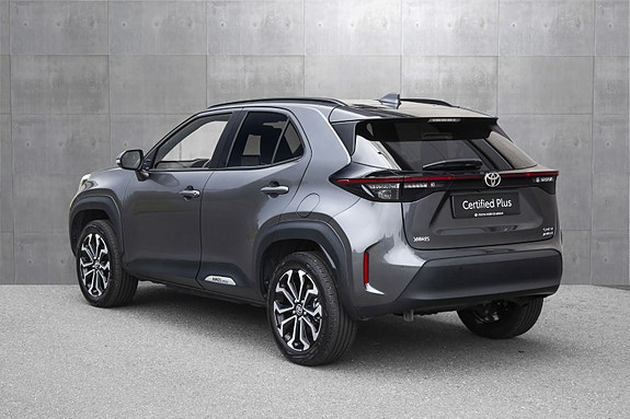 Toyota Yaris Cross 2 of 20