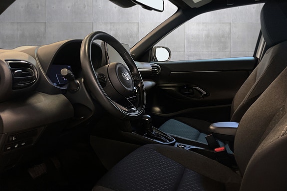 Toyota Yaris Cross 14 of 18
