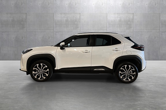 Toyota Yaris Cross 8 of 18
