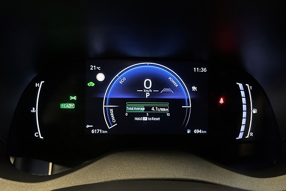 Toyota Yaris Cross 16 of 18