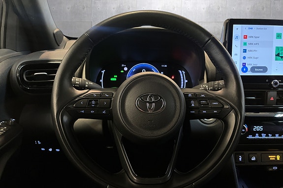 Toyota Yaris Cross 15 of 18