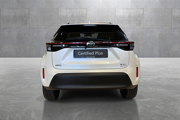 Toyota Yaris Cross 3 of 18