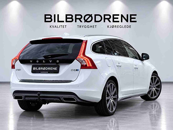 Volvo V60 4 of 6