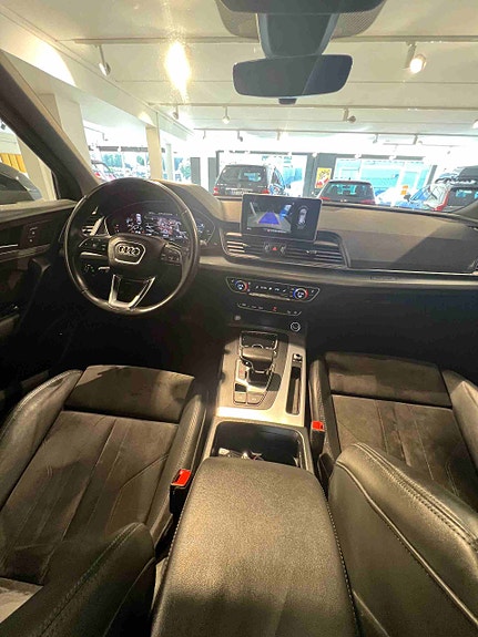 Audi Q5 20 of 27