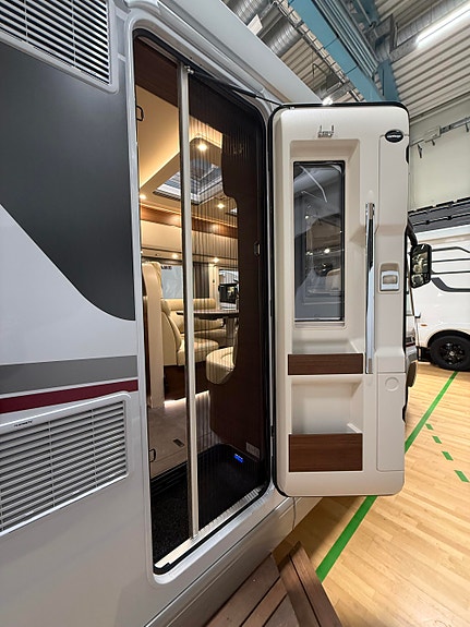Carthago C-line I 5.9XL LE Carthago C-line I 5.9XL LE uten senkeseng 11 of 30