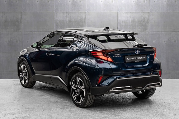 Toyota C-HR 9 of 28