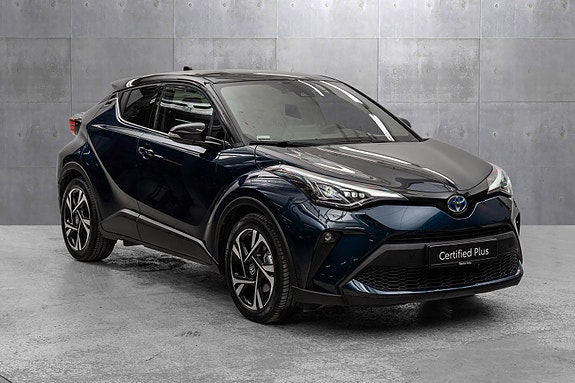 Toyota C-HR 4 of 28