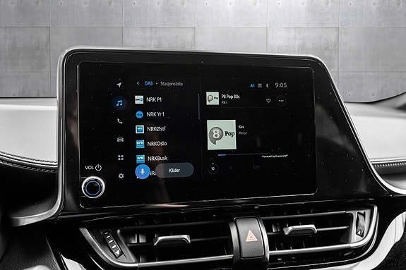 Toyota C-HR 26 of 28