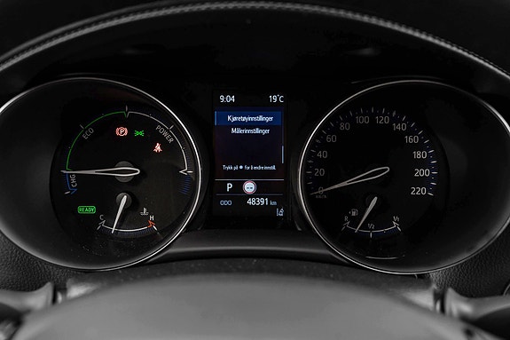 Toyota C-HR 21 of 28