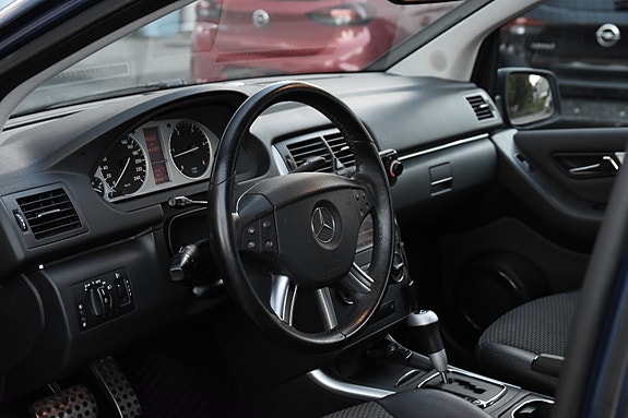 Mercedes-Benz 180 10 of 18