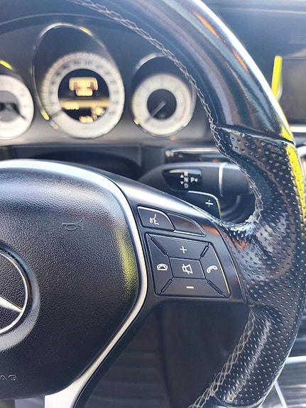Mercedes-Benz GLK220 16 of 30