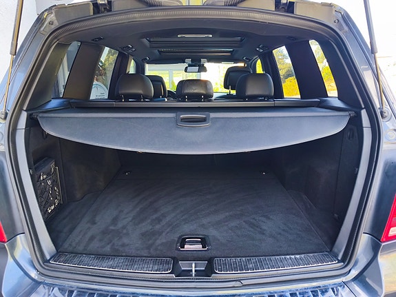 Mercedes-Benz GLK220 26 of 30