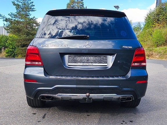 Mercedes-Benz GLK220 4 of 30