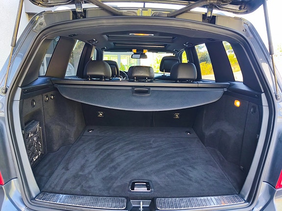 Mercedes-Benz GLK220 27 of 30