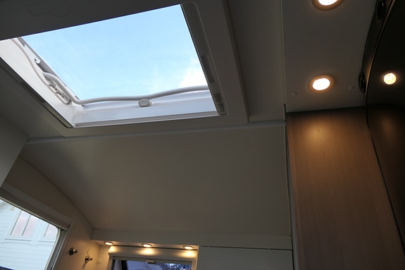 Adria 361 LH 13 of 30