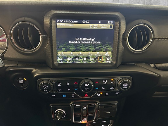 Jeep Wrangler Unlimited 21 of 30