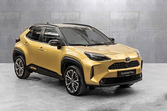 Toyota Yaris Cross 4 of 28