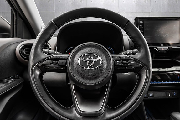 Toyota Yaris Cross 18 of 28
