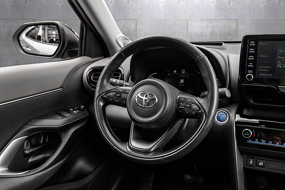 Toyota Yaris Cross 14 of 28