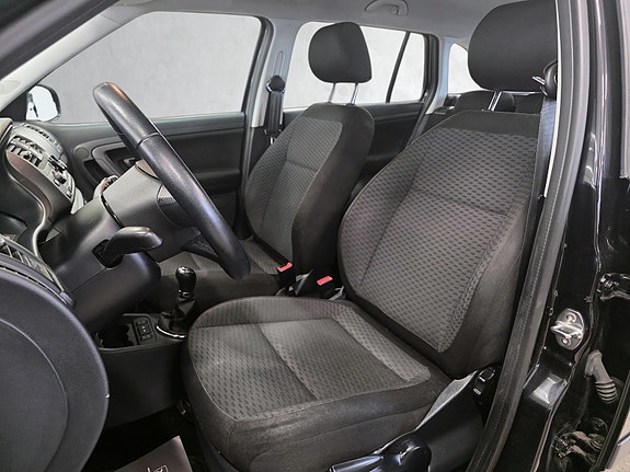 Skoda Fabia 14 of 17