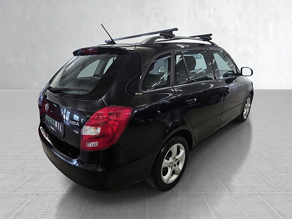 Skoda Fabia 3 of 17