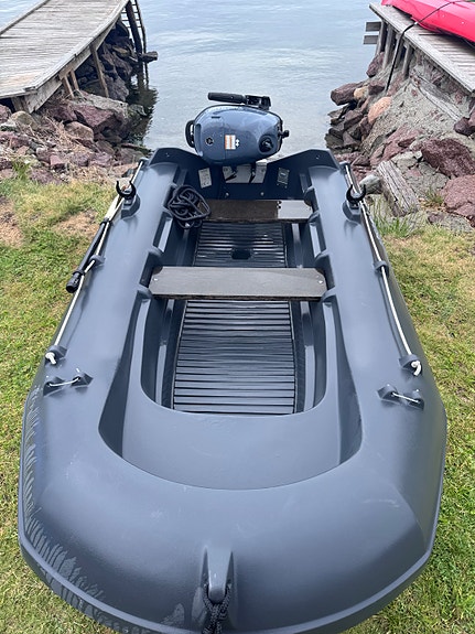 Lite kjørt Pioner Steady med 6 KK Yamaha 8 of 8