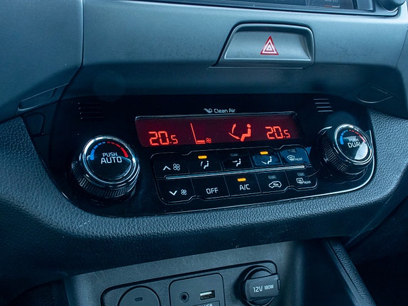 Kia Sportage 30 of 30