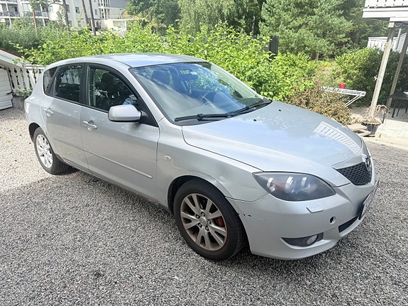 Mazda 3 2 of 4