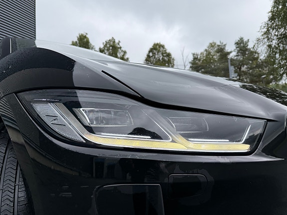 Jaguar I-PACE 7 of 30