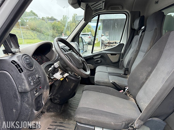 Renault Master 18 of 23