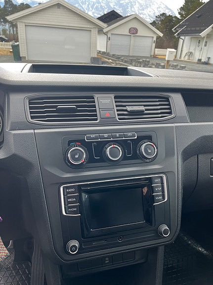 Volkswagen Caddy 13 of 22