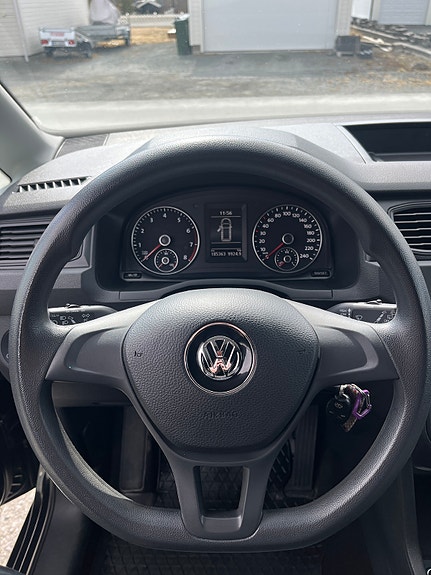 Volkswagen Caddy 18 of 22