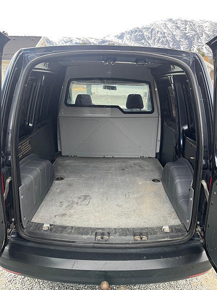 Volkswagen Caddy 19 of 22