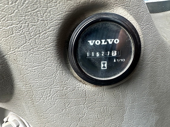 Volvo Ew140d 14 of 26