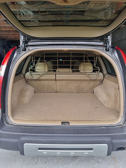 Volvo XC70 12 of 12