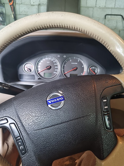 Volvo XC70 5 of 12